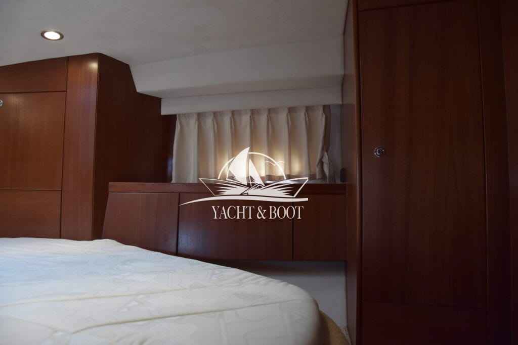 Motorboot Galeon 330 Fly