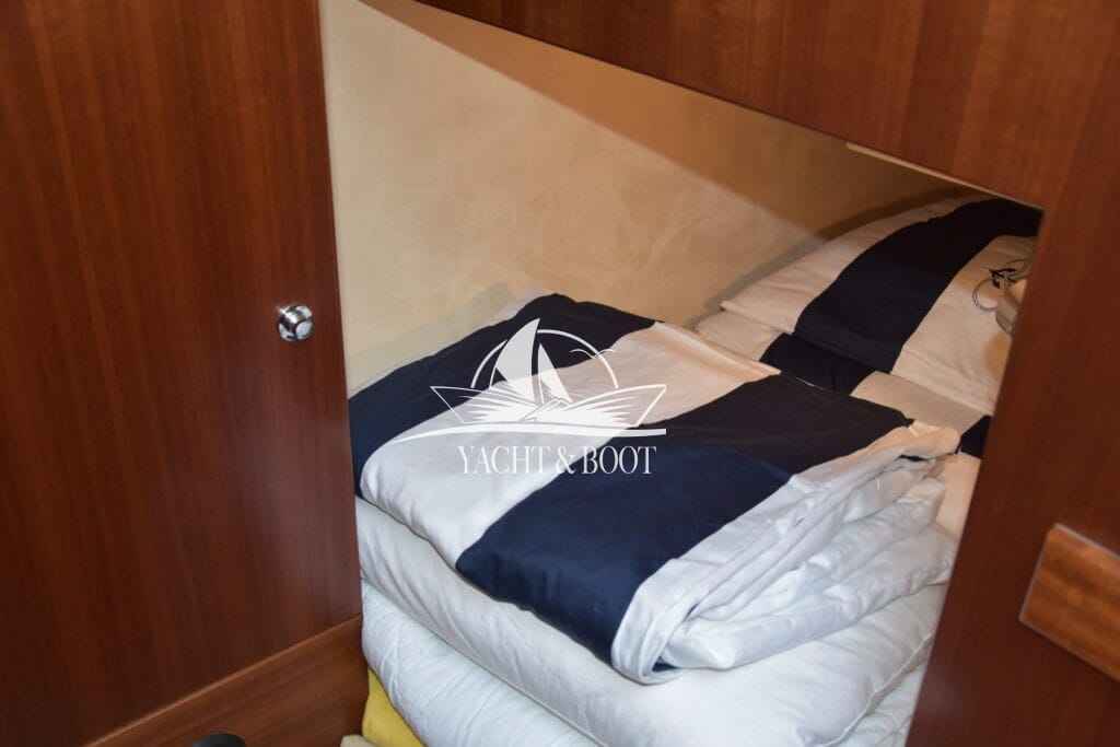 Motorboot Galeon 330 Fly