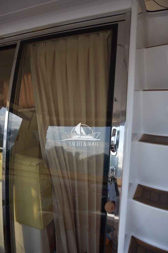 Motorboot Galeon 330 Fly