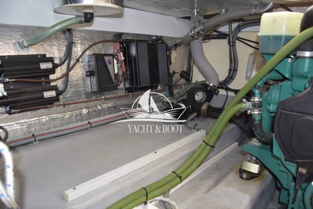 Motorboot Galeon 330 Fly
