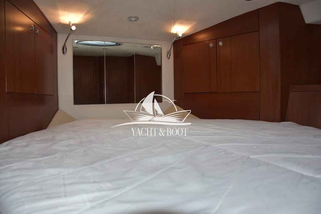 Motorboot Galeon 330 Fly