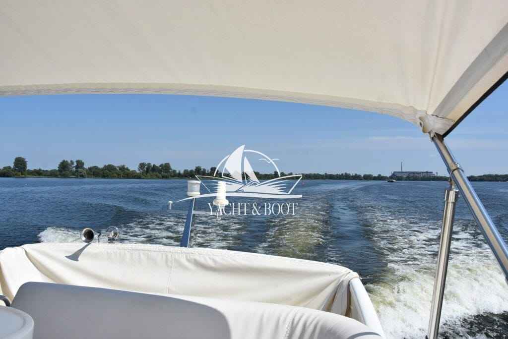 Motorboot Galeon 330 Fly