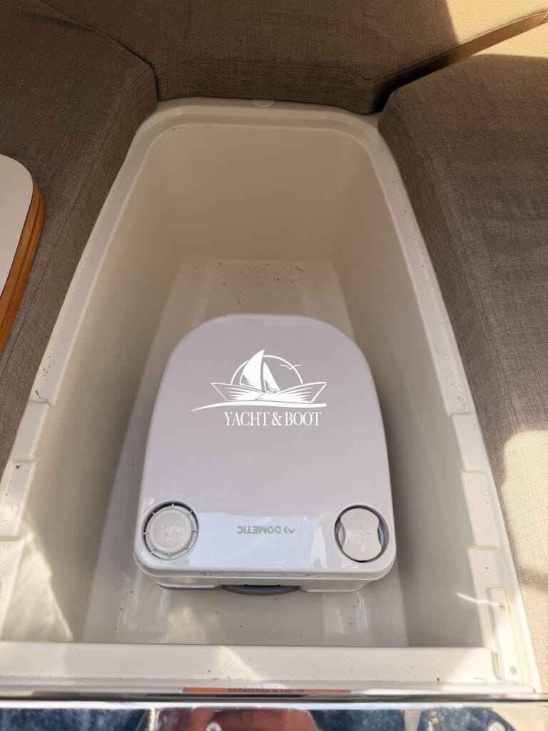 Motorboot Bayliner VR 5