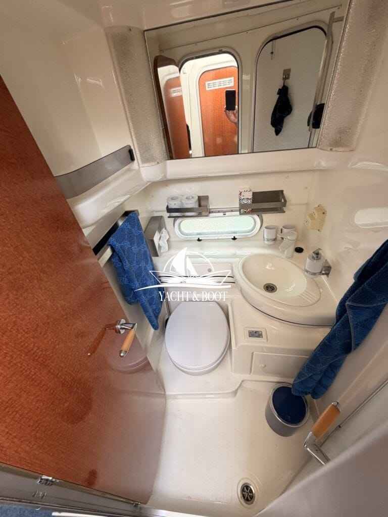 Motorboot Sealine F330