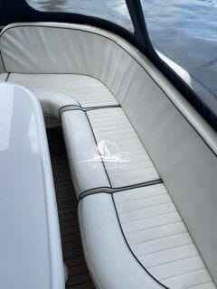 Motorboot Sealine F330