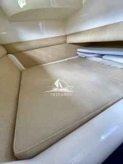 Motorboot Sealine F330