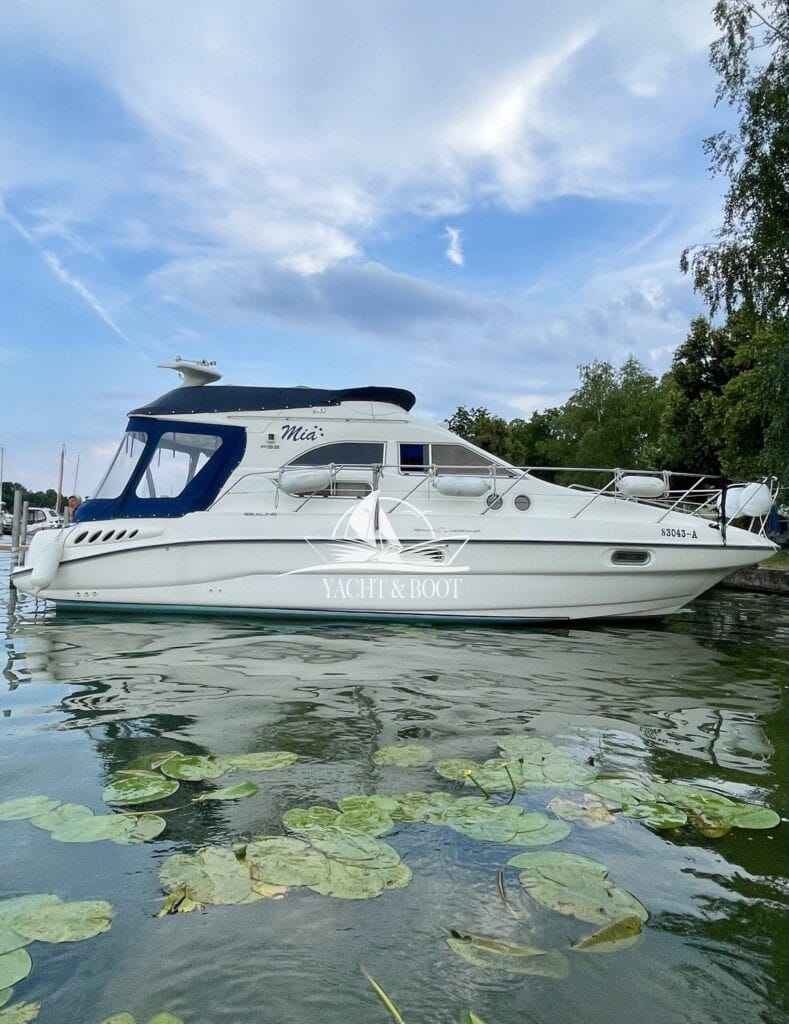 Motorboot Sealine F330