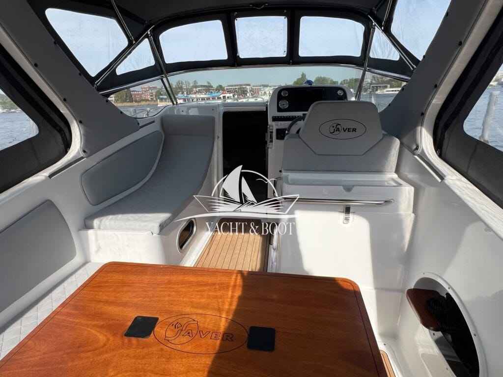 Motorboot Saver 750 Cabin