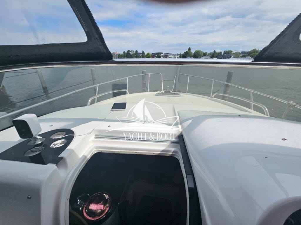 Motorboot Saver 750 Cabin