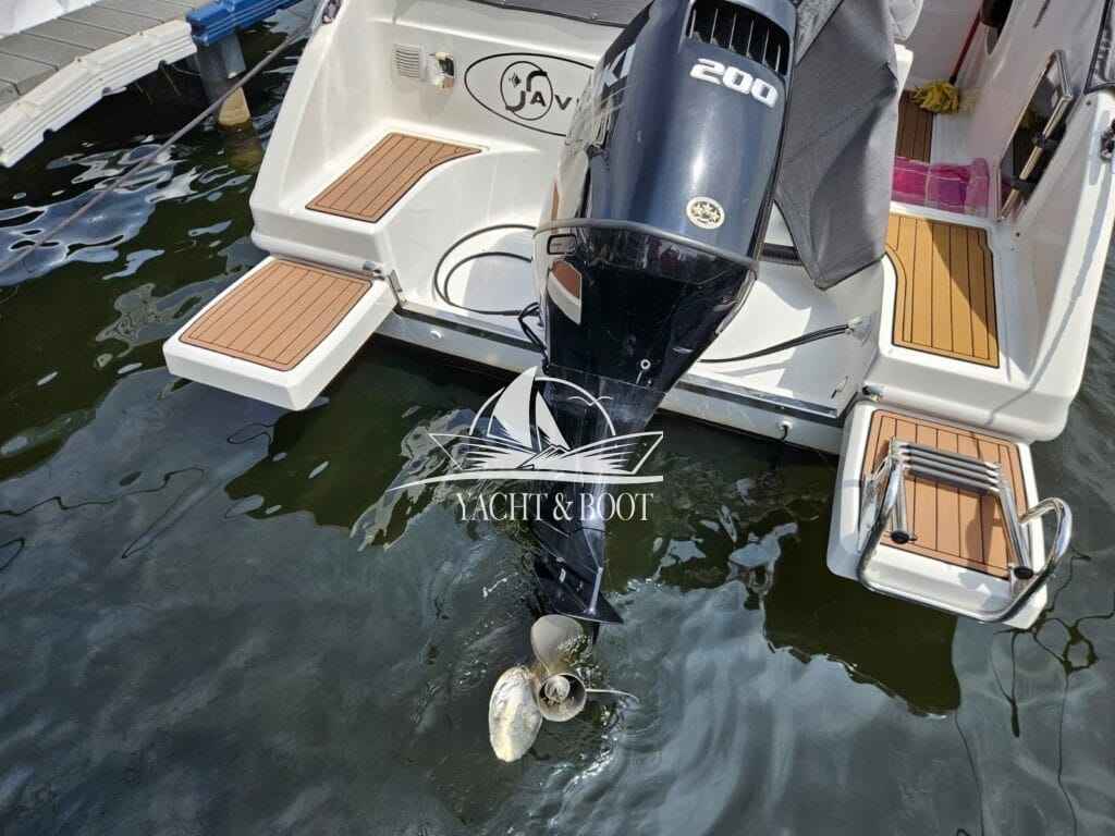 Motorboot Saver 750 Cabin
