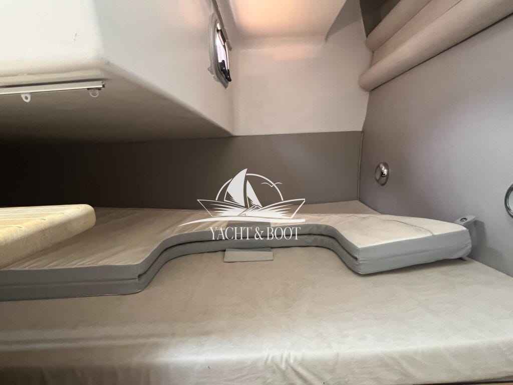 Motorboot Saver 750 Cabin
