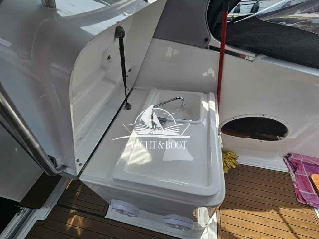 Motorboot Saver 750 Cabin