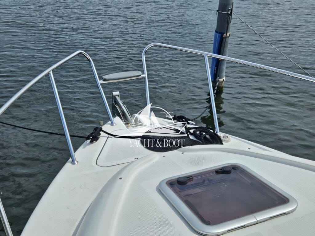 Motorboot Saver 750 Cabin