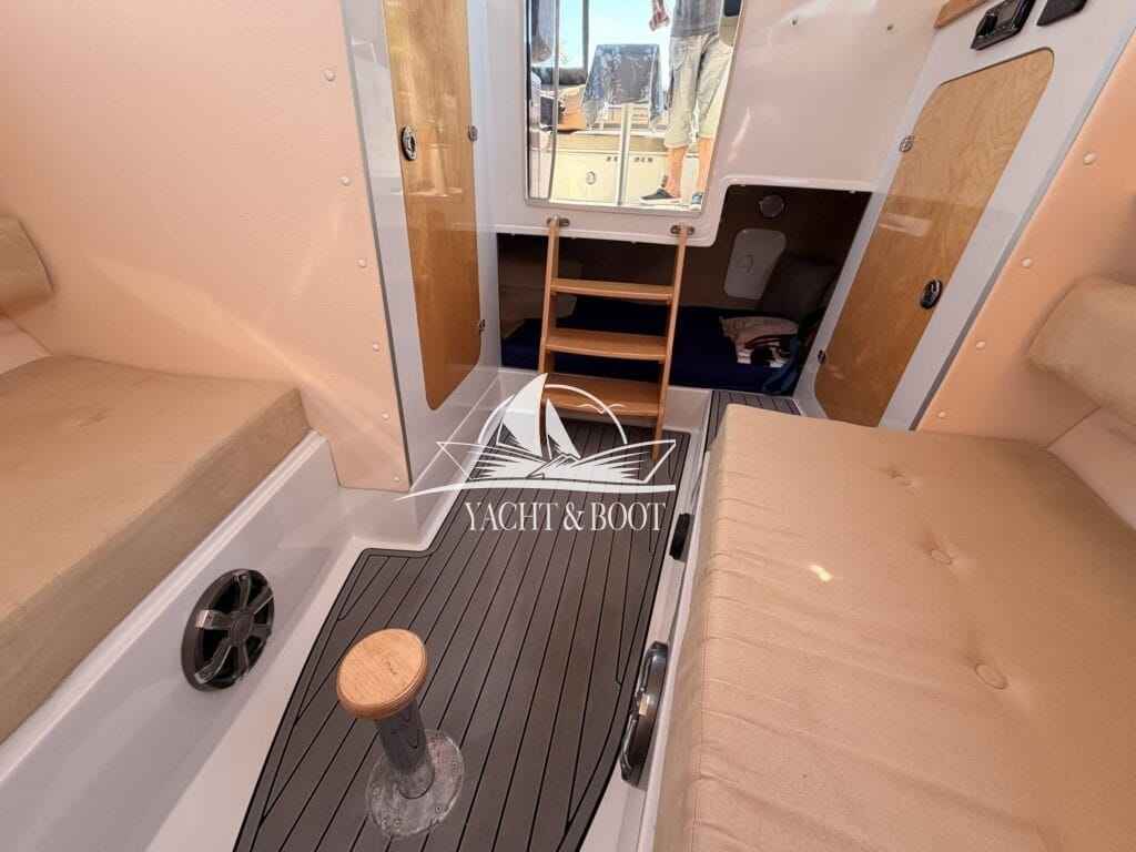 Motorboot Aqualine 750