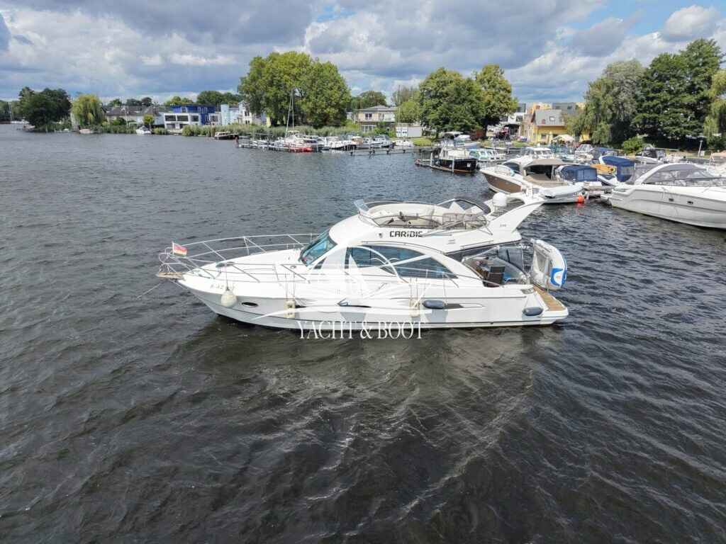 Motorboot Galeon 390 Fly