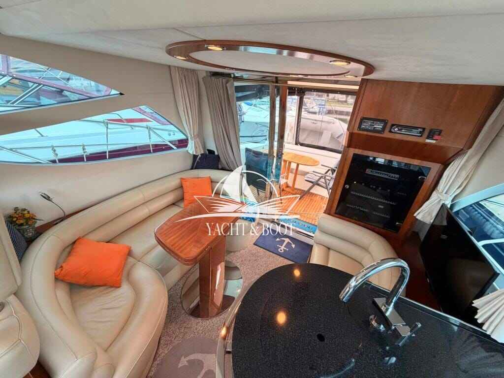 Motorboot Galeon 390 Fly