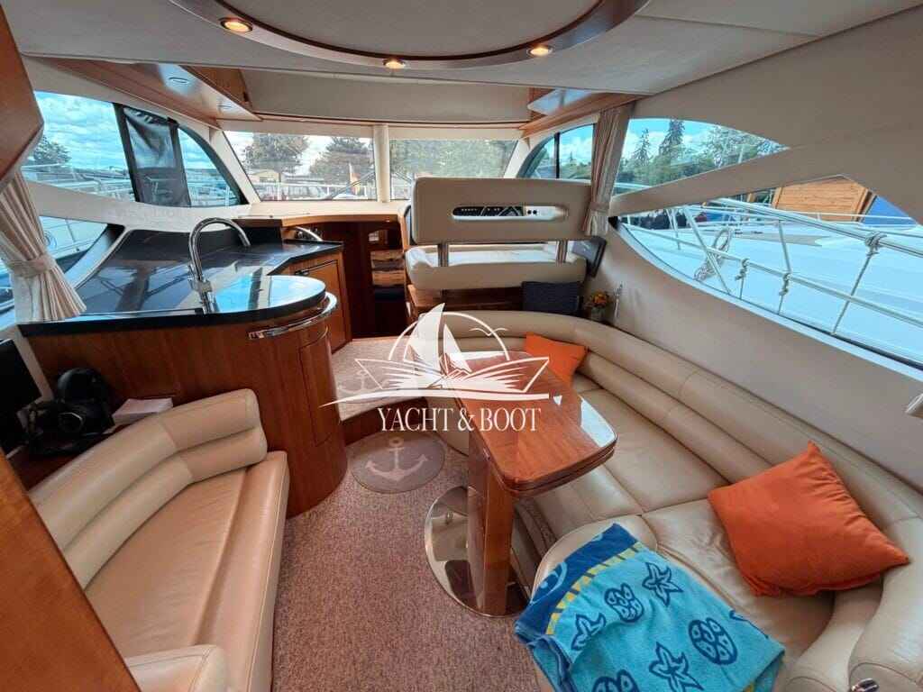 Motorboot Galeon 390 Fly