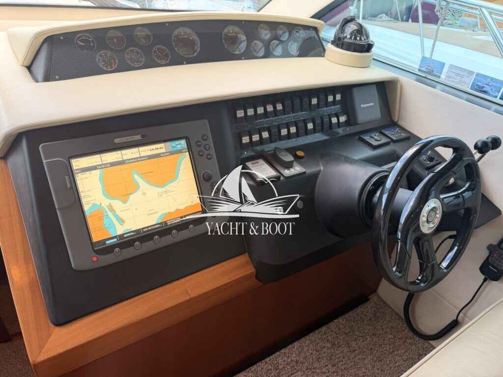 Motorboot Galeon 390 Fly