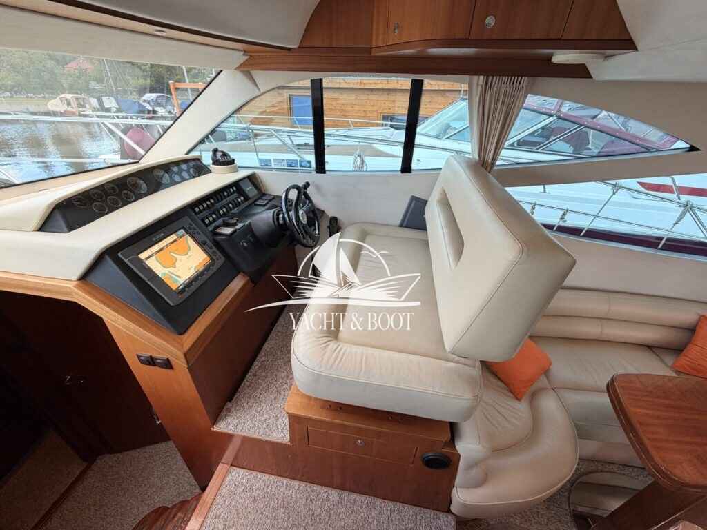 Motorboot Galeon 390 Fly