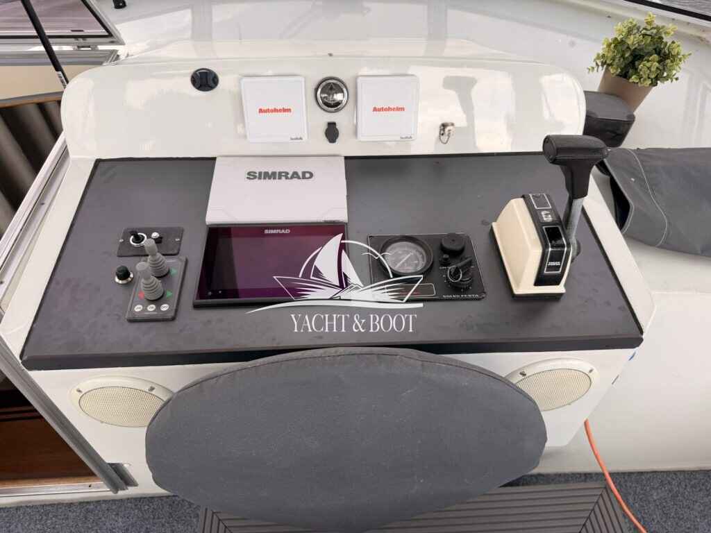 Motorboot Veha Sedan Cruiser 35
