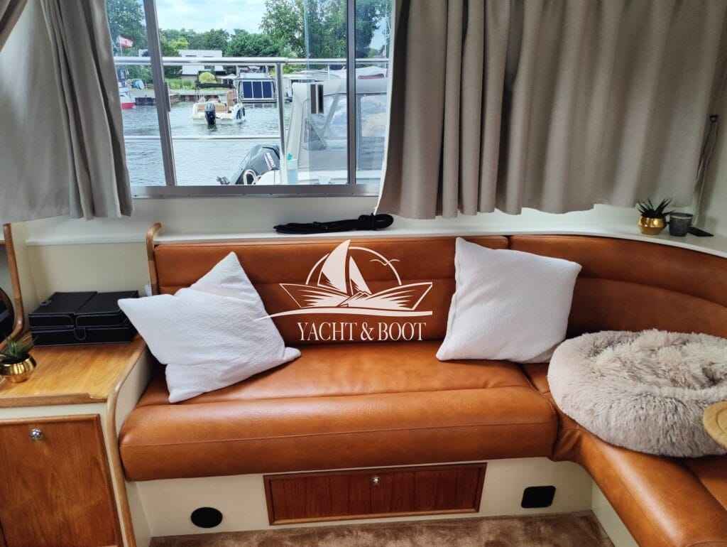 Motorboot Veha Sedan Cruiser 35