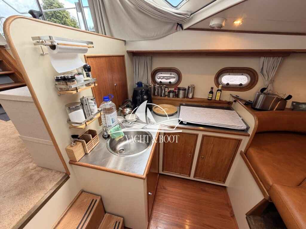 Motorboot Veha Sedan Cruiser 35