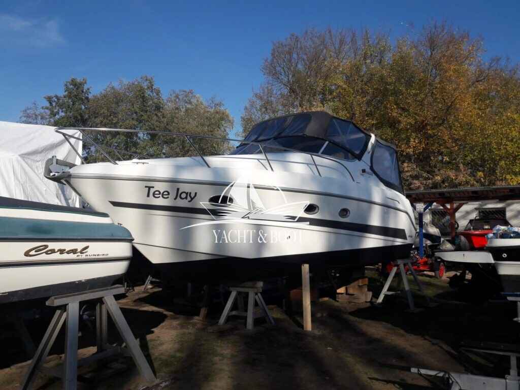 Motorboot Sessa Oyster 27