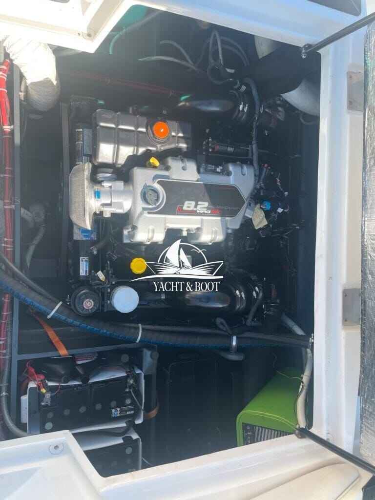 Motorboot Viper 243