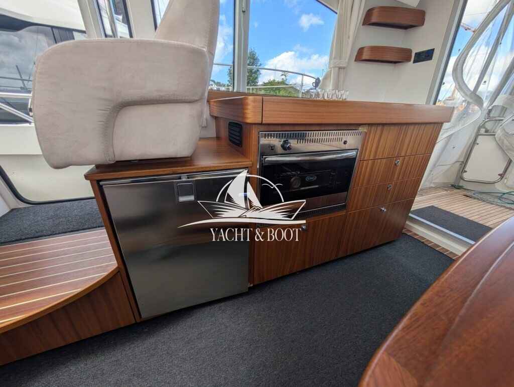 Motorboot Nimbus 365 Coupe