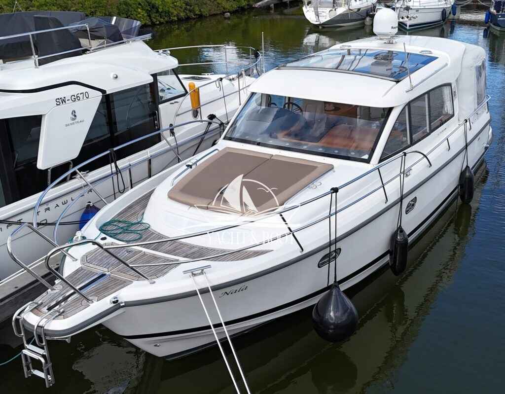 Motorboot Nimbus 365 Coupe