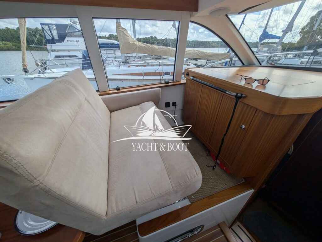 Motorboot Nimbus 365 Coupe