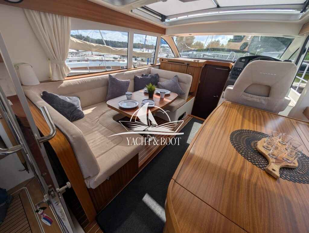 Motorboot Nimbus 365 Coupe