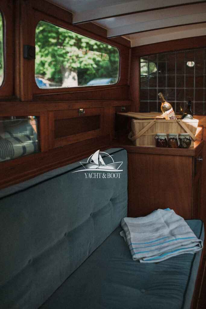 Motorboot Cammenga Backdecker