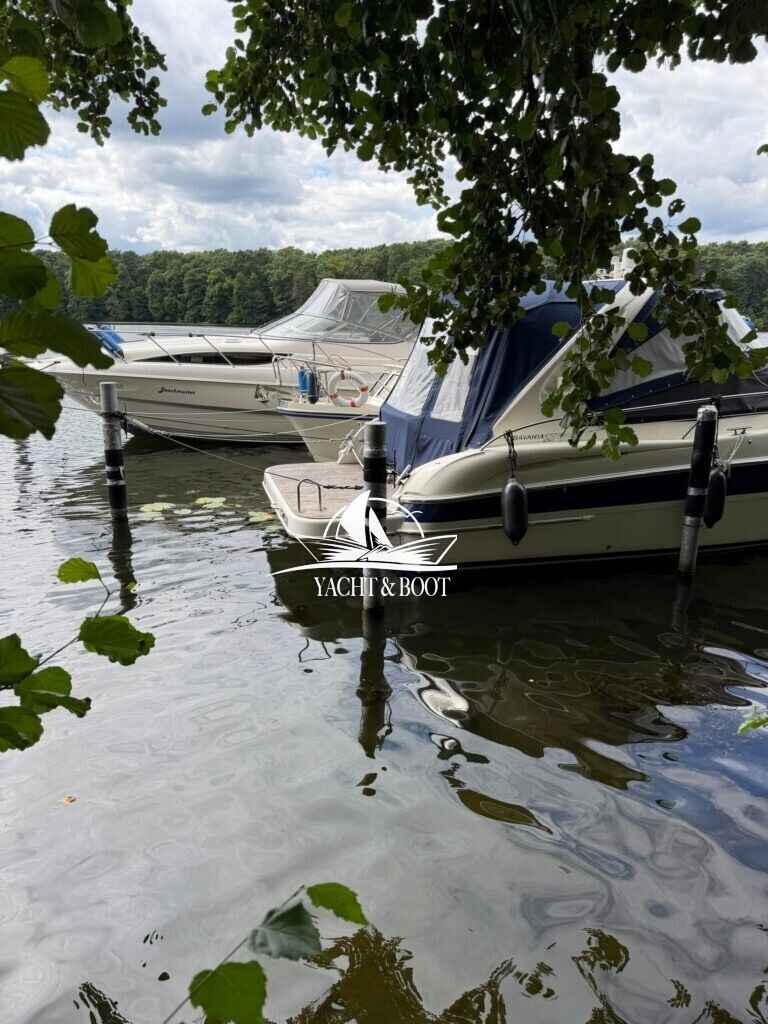 Motorboot Bavaria 27 Sport