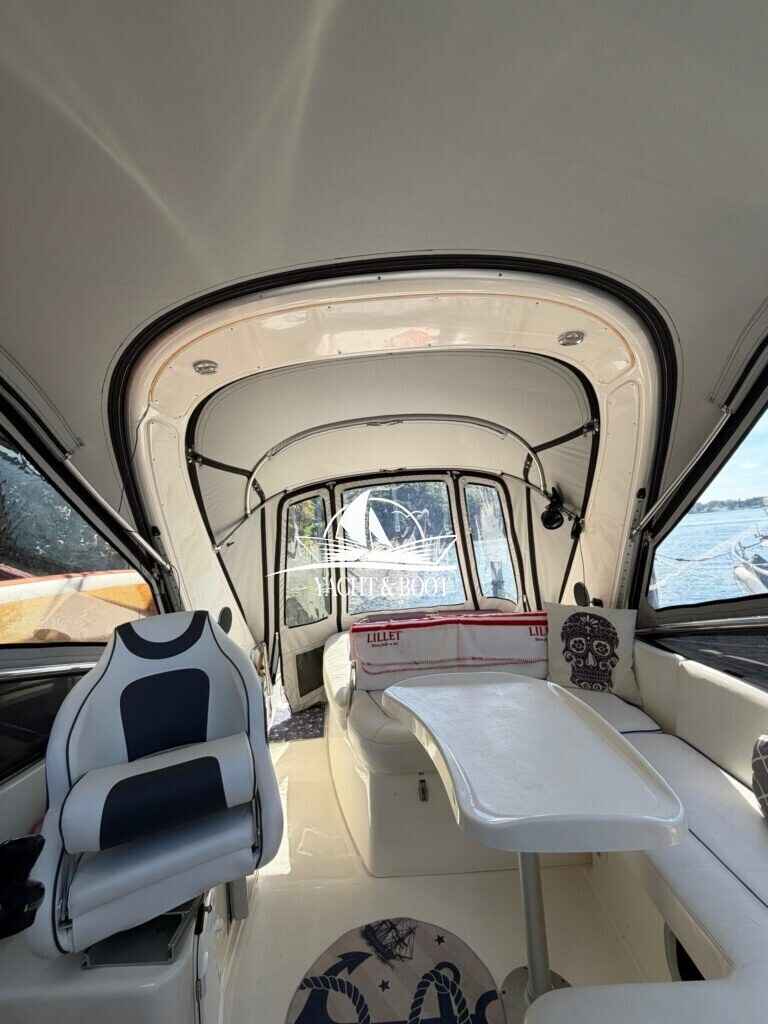 Motorboot Bavaria 27 Sport