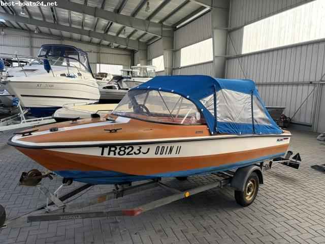 Motorboot HELLWIG TRITON