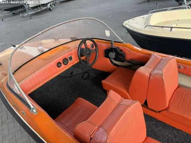 Motorboot HELLWIG TRITON