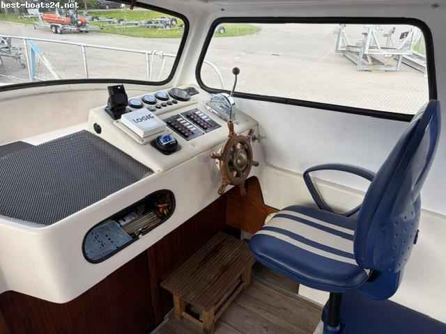 Motorboot ALBIN 25 AK